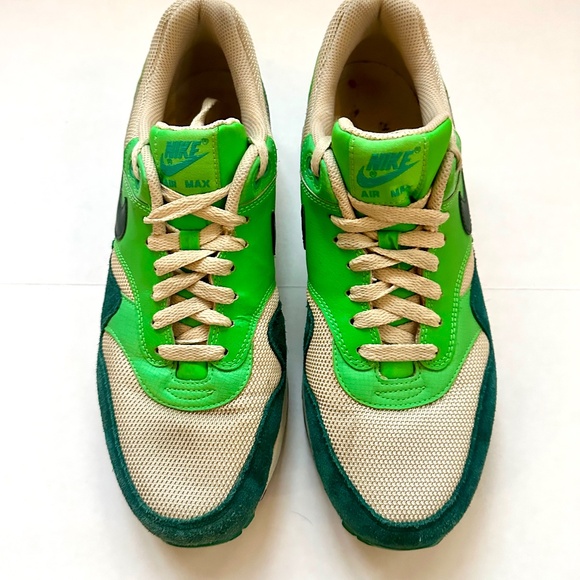 NIKE Air Max 1 OG Essential "Atomic Green"  in Mens size 10 - Picture 1 of 6